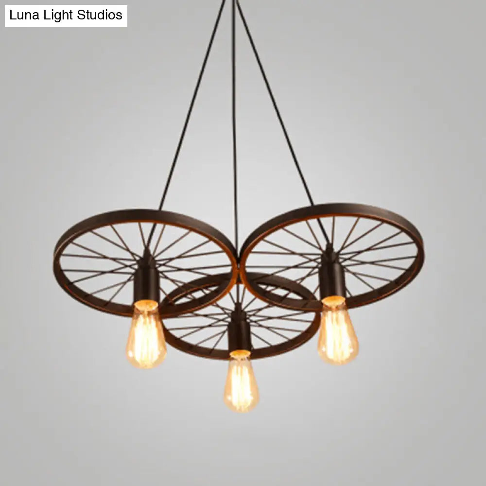 Industrial Style Metallic Multi-Light Pendant with Wheel Design - Perfect for Restaurants