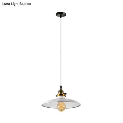 Industrial Style Saucer Metal Pendant Ceiling Light in Black/White for Living Room