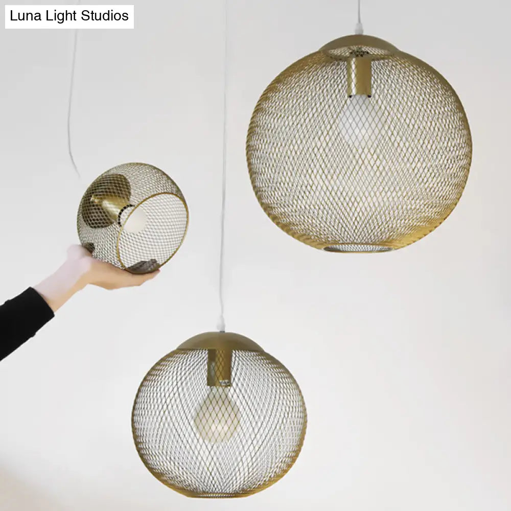 Iron Wire Spherical Pendant Light - Loft Style Ceiling Lamp in Gold for Clothing Stores - 1 Bulb Suspension.