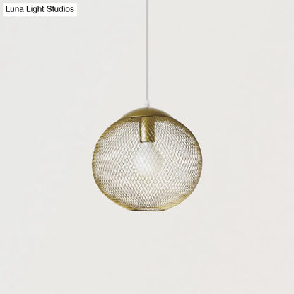 Iron Wire Spherical Pendant Light - Loft Style Ceiling Lamp in Gold for Clothing Stores - 1 Bulb Suspension.