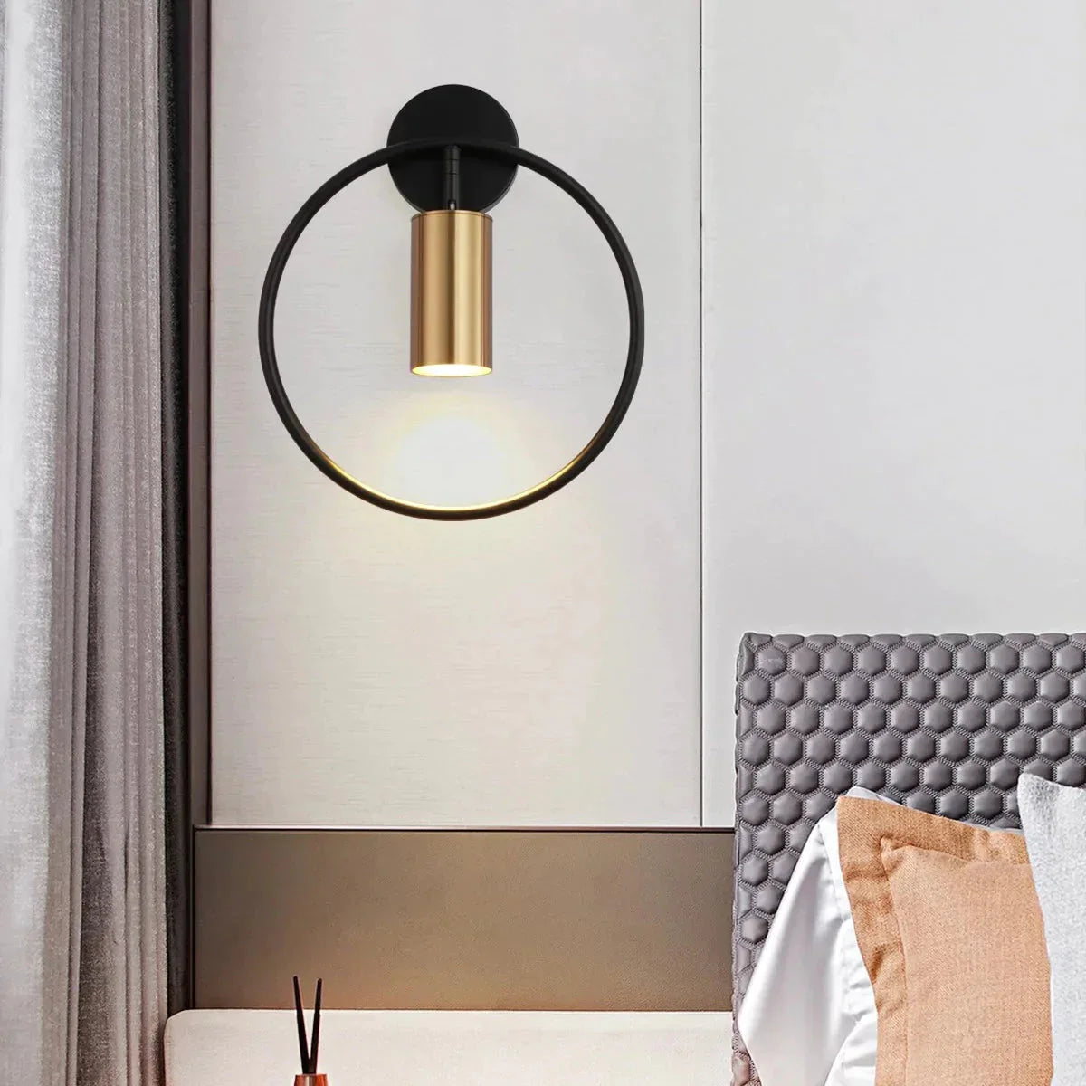 DecorBites™ Irwin | Wall Lamp
