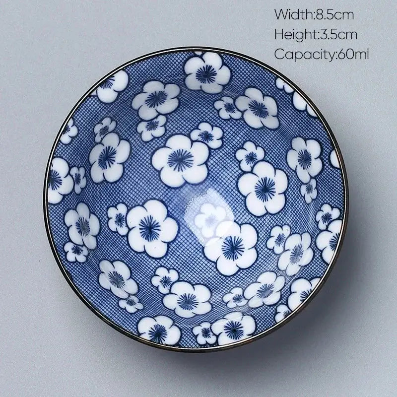 Japanese blue and white decorbites ceramic kung fu tea porcelain bowl with plum blossom pattern and polished metallic rim