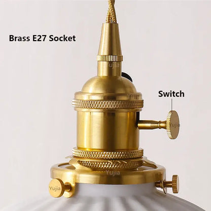 Gold-colored brass e27 light socket with knurled switch for japanese ribbed white ceramic pendant light in kitchen dining room