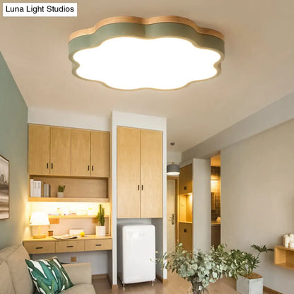 DecorBites™ DecorBites™ Kids Bedroom Wood LED Flush Mount Ceiling Light with Floral Shade