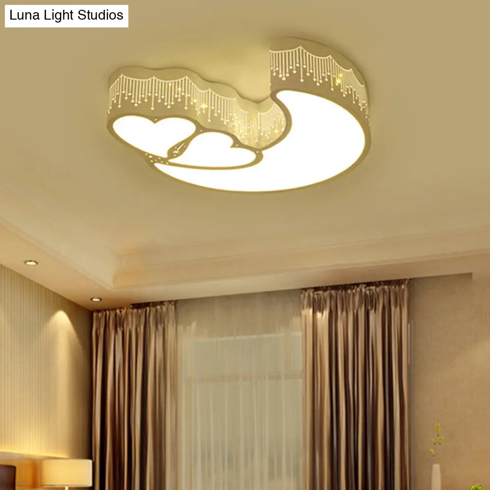 DecorBites™ DecorBites™ Kids Cartoon Moon Heart LED Ceiling Light - Metal Acrylic Mount for Bedroom