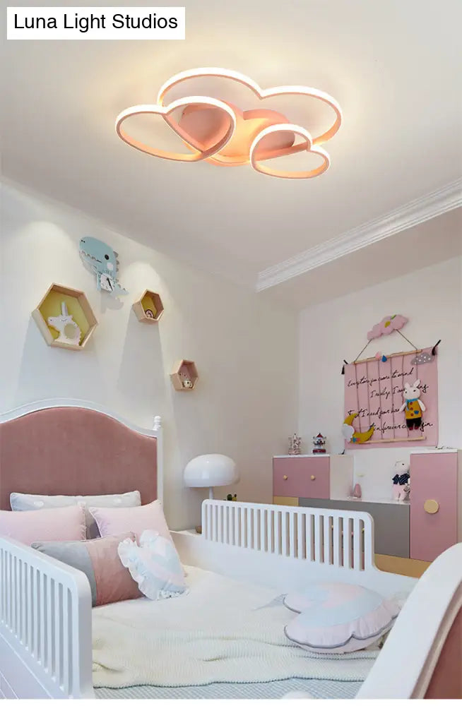 DecorBites™ DecorBites™ Kids Heart Design Ceiling Light Fixture - Acrylic Semi Flush Mount for Children's Bedroom