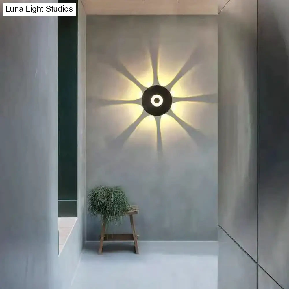 DecorBites™ Latoya | LED Outdoor Wall Sconce