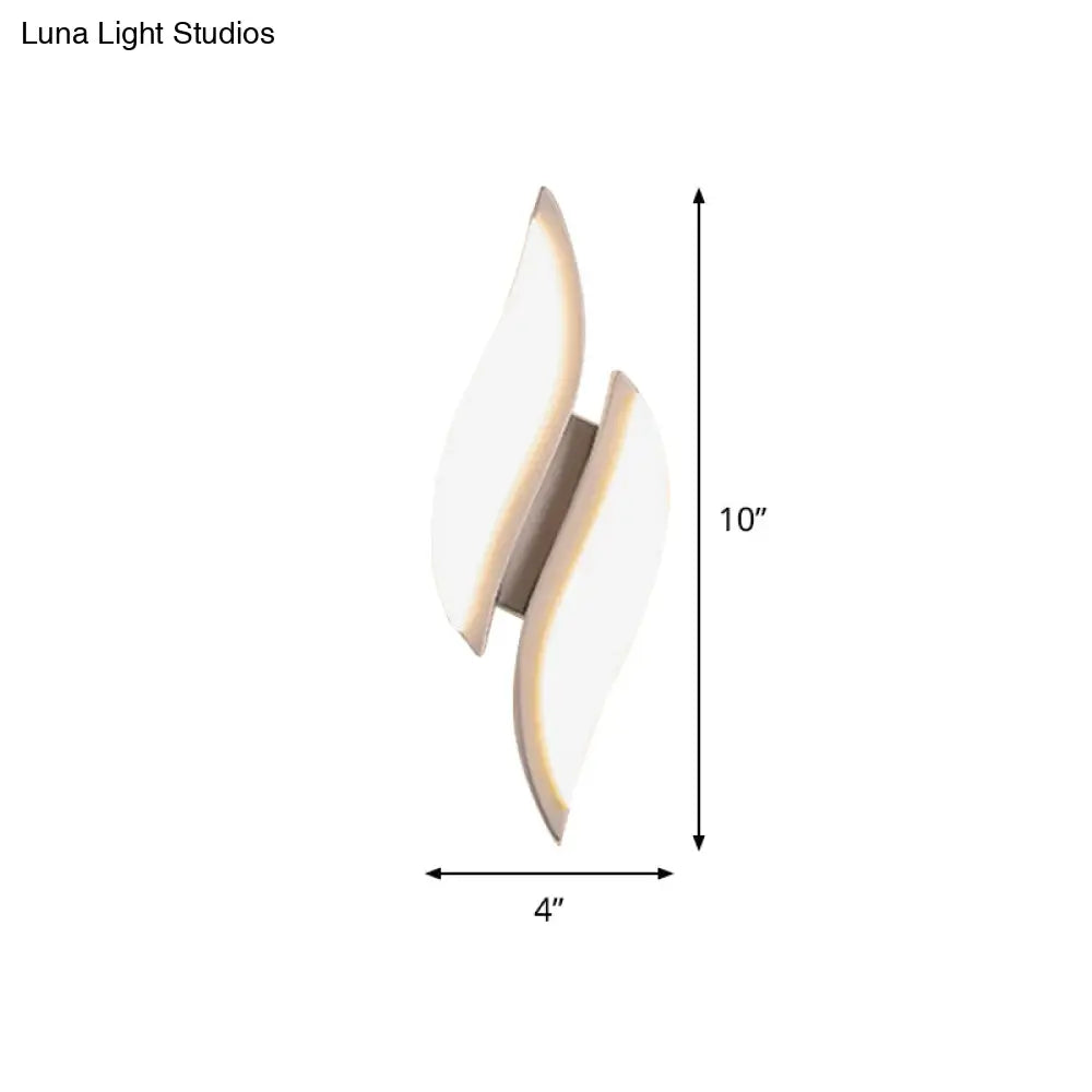 DecorBites™ DecorBites™ Leaf LED Wall Sconce: Simplicity meets Acrylic White Lighting in Warm/White Light