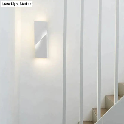 DecorBites™ Leanne | Geometric Wall Lamp