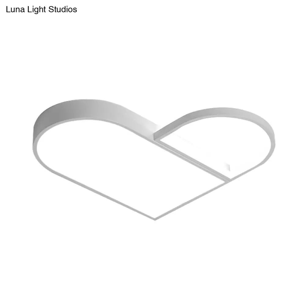 DecorBites™ DecorBites™ LED Bedroom Flush Mount Modern White/Black Flush Lighting with Love Heart Metal Shade, 19.5"/23.5" Width