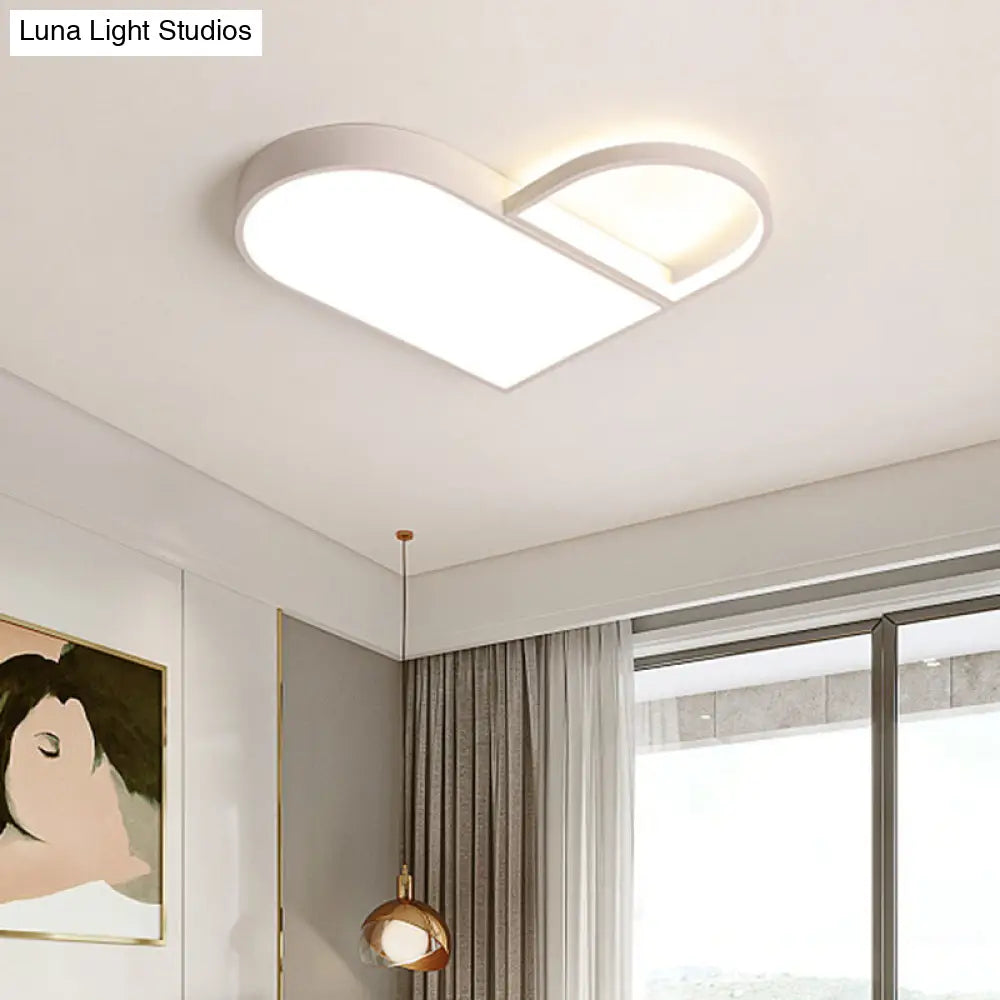 DecorBites™ DecorBites™ LED Bedroom Flush Mount Modern White/Black Flush Lighting with Love Heart Metal Shade, 19.5"/23.5" Width