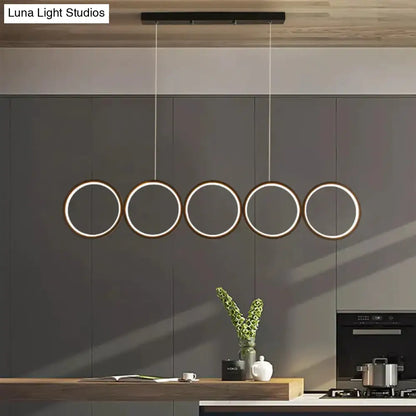 Lámpara de techo colgante DecorBites™ LED de 5 anillos, color negro, para isla o mesa, luz cálida/blanca