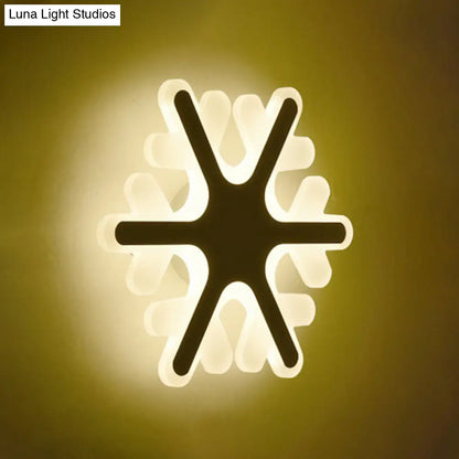 DecorBites™ LED Cloud Wall Sconce in White for Simple Living Room Lighting