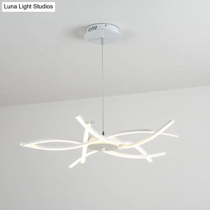 LED Floral Chandelier: Elegant Metallic Simplicity for Living Room Lighting