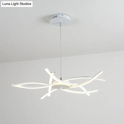 LED Floral Chandelier: Elegant Metallic Simplicity for Living Room Lighting