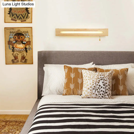 DecorBites™ LED Wood Wall Sconce with Pull Chain for Bedside Lighting