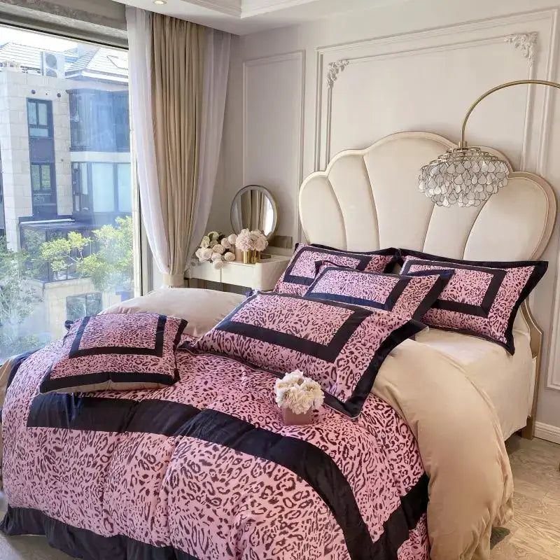 Pink and black leopard print velvet bedding set with plush quilted texture for decorbites leopard print bedroom decor