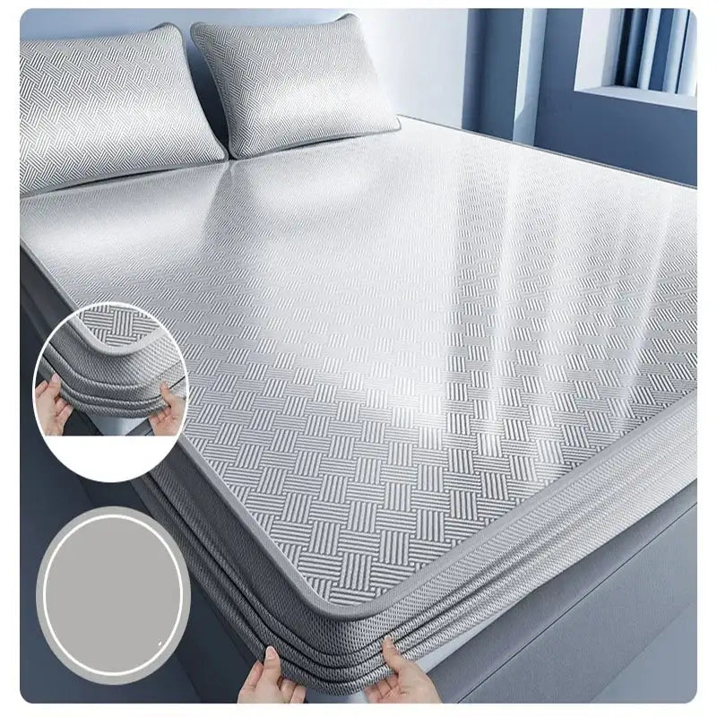 Silver-colored cooling jacquard fitted sheet with woven texture and reinforced edges by decorbites for mattress protection
