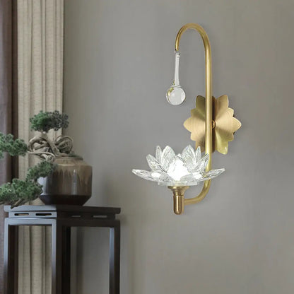 DecorBites™ DecorBites™ Lotus Crystal Wall Sconce - Luxurious 1-Light Brass Wall Lamp