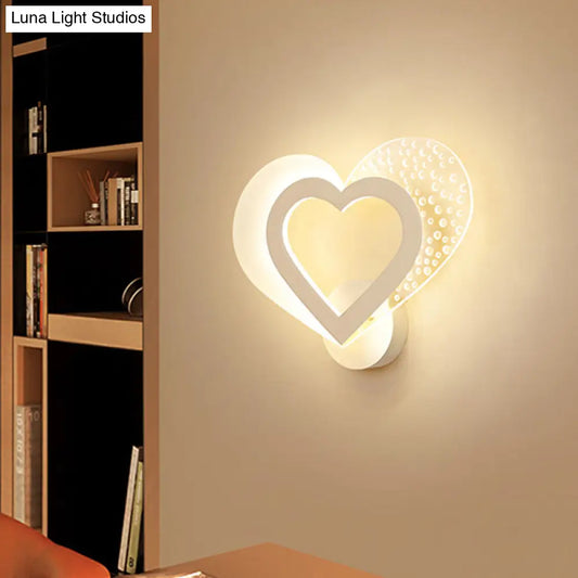 DecorBites™ Love Heart Wall Mounted Light: Contemporary Acrylic LED Sconce in Warm/White Light
