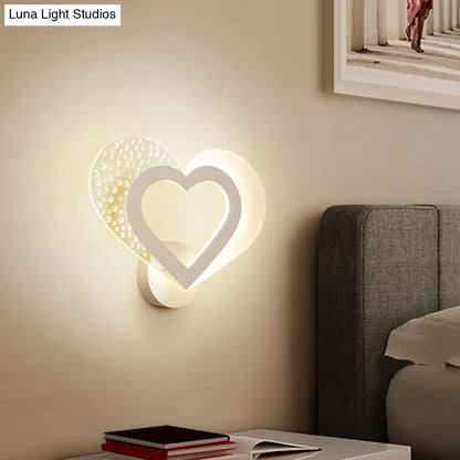 DecorBites™ Love Heart Wall Mounted Light: Contemporary Acrylic LED Sconce in Warm/White Light