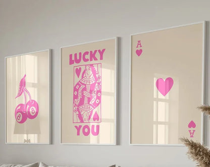 ’Lucky Queen of Hearts Canvas Wall Art Set’