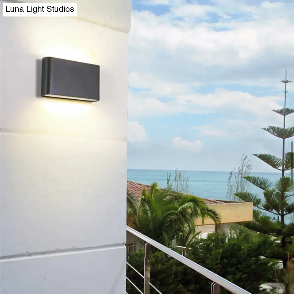 DecorBites™ Luna | Outdoor Wall Light
