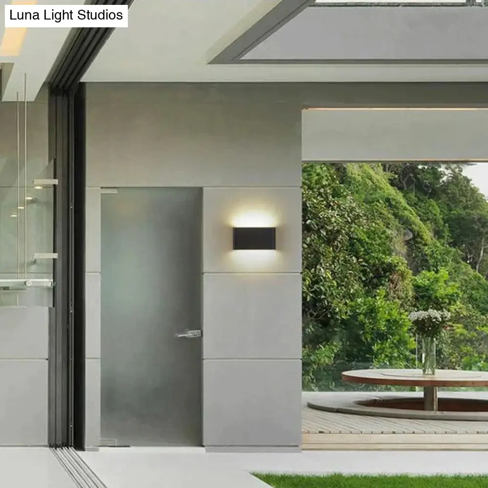 DecorBites™ Luna | Outdoor Wall Light