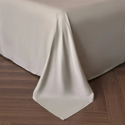 Luxurious Lyocell Silk Bedding Set - Queen/King Size