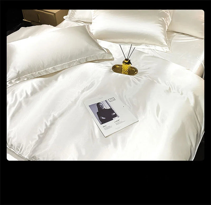 Luxurious Mulberry Silk Bedding Set - Queen/King Size