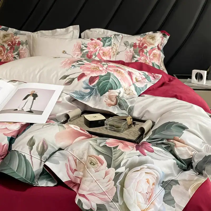 Luxury pink and cream egyptian cotton flower bedding set with satin-like fabric and floral pattern for bedroom use