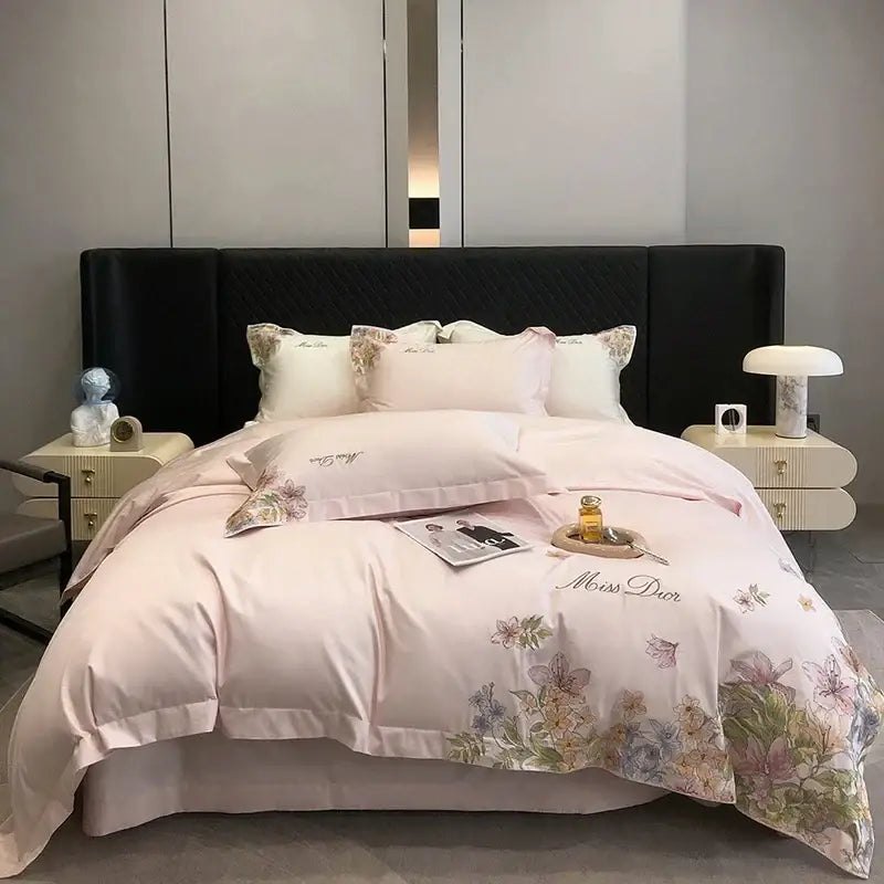 Luxury white floral egyptian cotton flowers bedding set with pink floral-patterned bedspread and cotton flowers embroidery