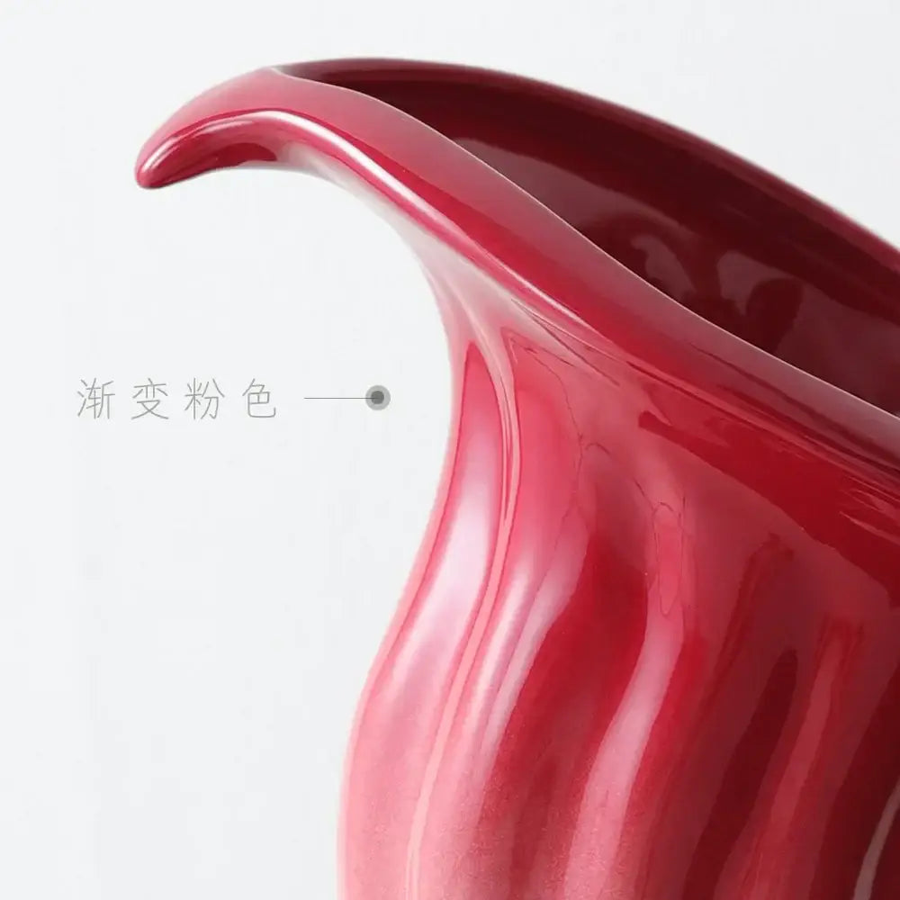 Glossy ceramic vase with magenta gradient and smooth calla lily design for elegant decorbites calla lily decor
