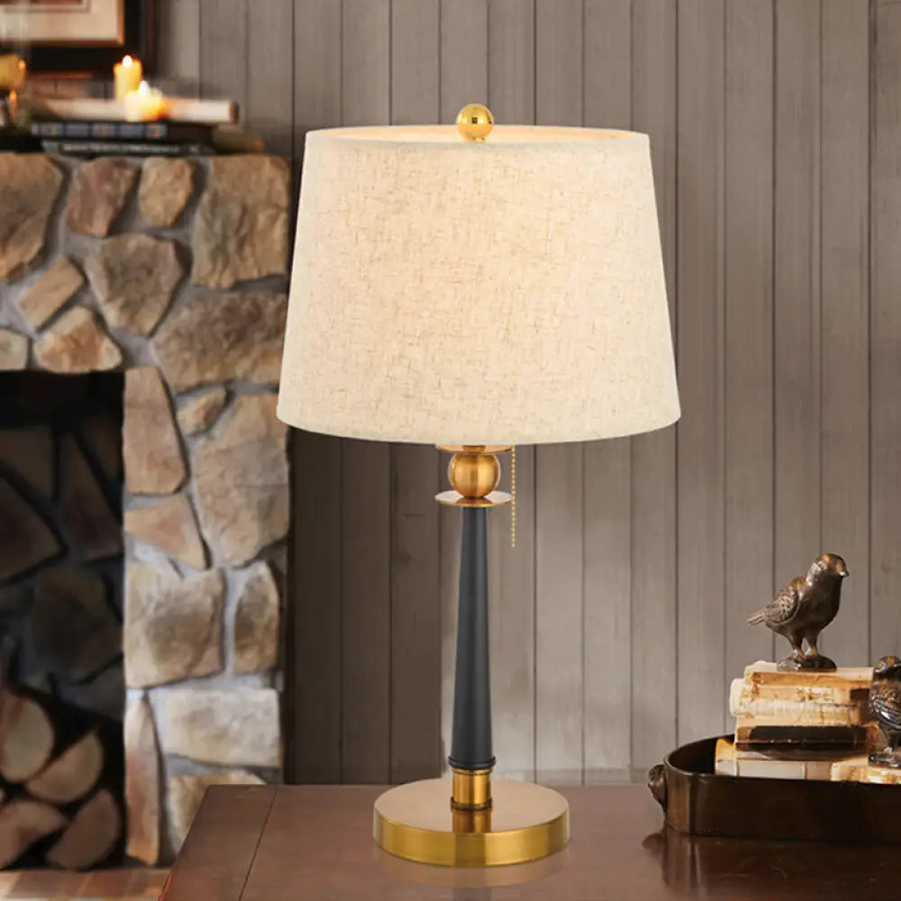 Marta - Traditional 1-Bulb Fabric Night Lighting Traditional Gold Barrel Bedside Table Light with Pull Chain