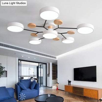 Lámpara de techo LED nórdica DecorBites™ de metal con diseño de rama de árbol - Ideal para el dormitorio