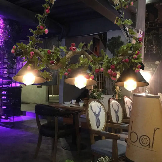 قلادة جزيرة معدنية من DecorBites™ بتصميم مخروطي أسود عتيق مع زخارف نباتية - مثالية للمطاعم