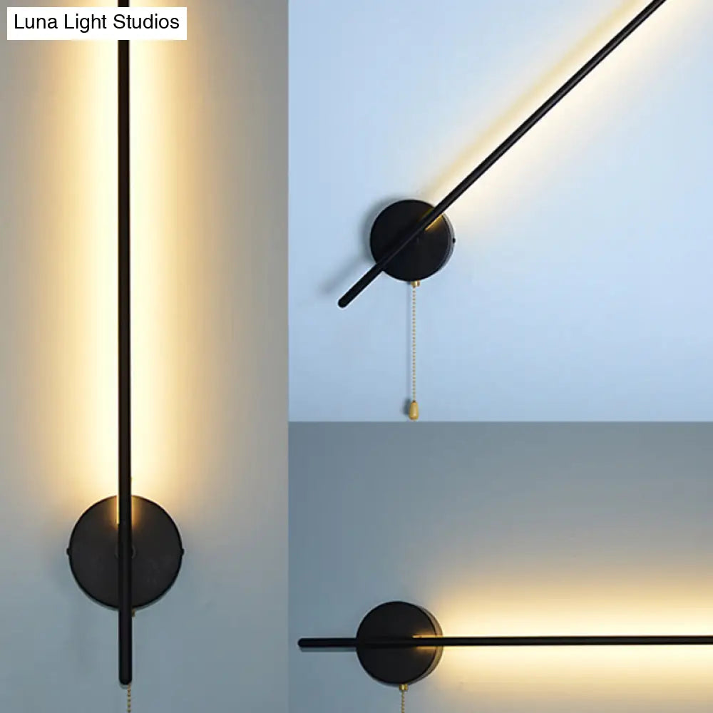 DecorBites™ DecorBites™ Metallic Tube Wall Mount LED Light with Pull Chain - Black Simplicity for Corridor