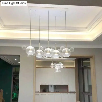 مصباح معلق على شكل فقاعة نحاسية بسيطة من DecorBites™ مع 5 رؤوس زجاجية شفافة