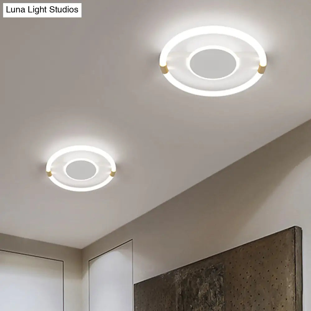 DecorBites™ DecorBites™ Minimalist Black/White LED Flush Mount Ceiling Light Fixture - Metal Round Design with Rectangle Canopy