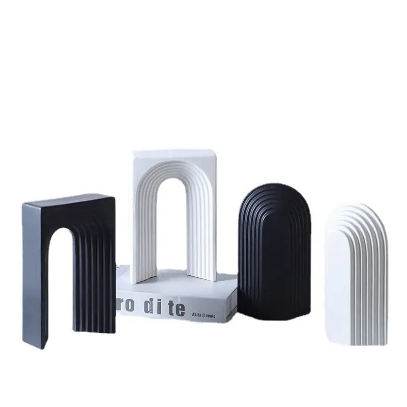 Minimalist black and white ceramic semicircular arch bookends with sleek design for living room decorbites geometric decor figurines