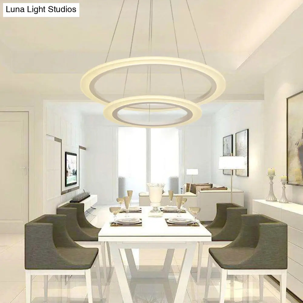 Lámpara colgante circular minimalista: Lámpara LED acrílica blanca para comedor