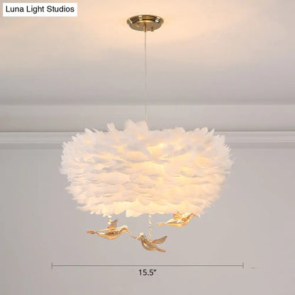 Lámpara colgante minimalista de cristal con forma de pájaro y diseño de nido de plumas