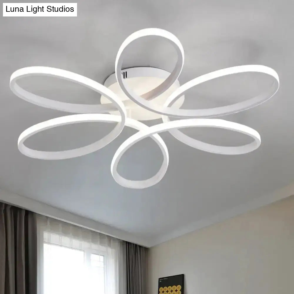 DecorBites™ DecorBites™ Minimalist Flower-Shaped Flushmount Acrylic LED Ceiling Light in White