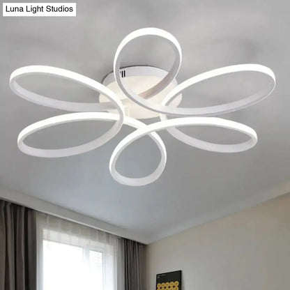 DecorBites™ DecorBites™ Minimalist Flower-Shaped Flushmount Acrylic LED Ceiling Light in White