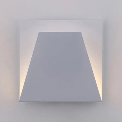 DecorBites™ DecorBites™ Minimalist Geometric Metal LED Wall Sconce in Warm/White Lighting for Bedroom
