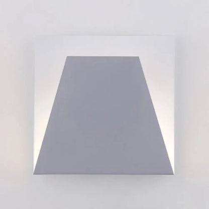 DecorBites™ DecorBites™ Minimalist Geometric Metal LED Wall Sconce in Warm/White Lighting for Bedroom
