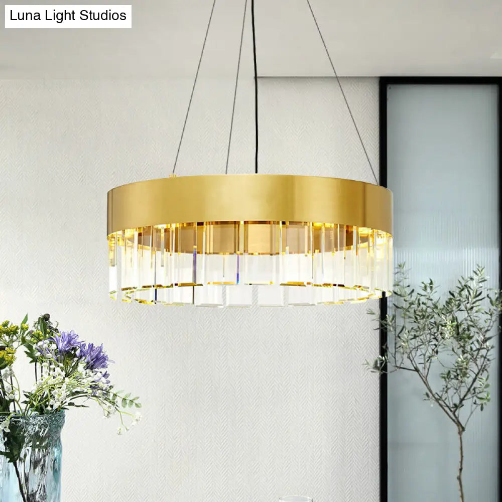 Lámpara colgante minimalista de metal dorado - Diseño redondo con 8 detalles de cristal