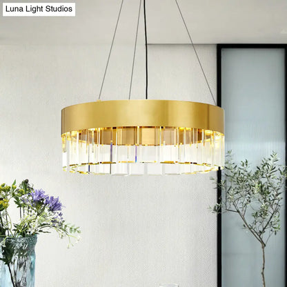 Lámpara colgante minimalista de metal dorado - Diseño redondo con 8 detalles de cristal