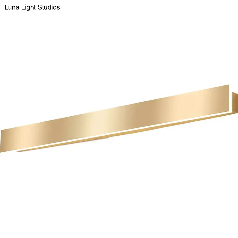 Minimalist gold plated rectangular led wall sconce with sleek modern design for living room or bar lighting