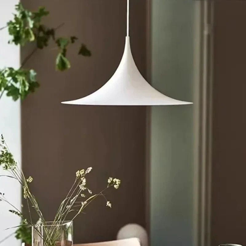 Minimalist Horn Pendant Light in Black or White - Decorbites
